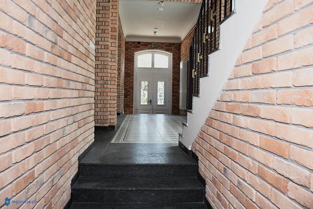 MOPS i sala ślubów w dawnej garbarni w Prochowicach