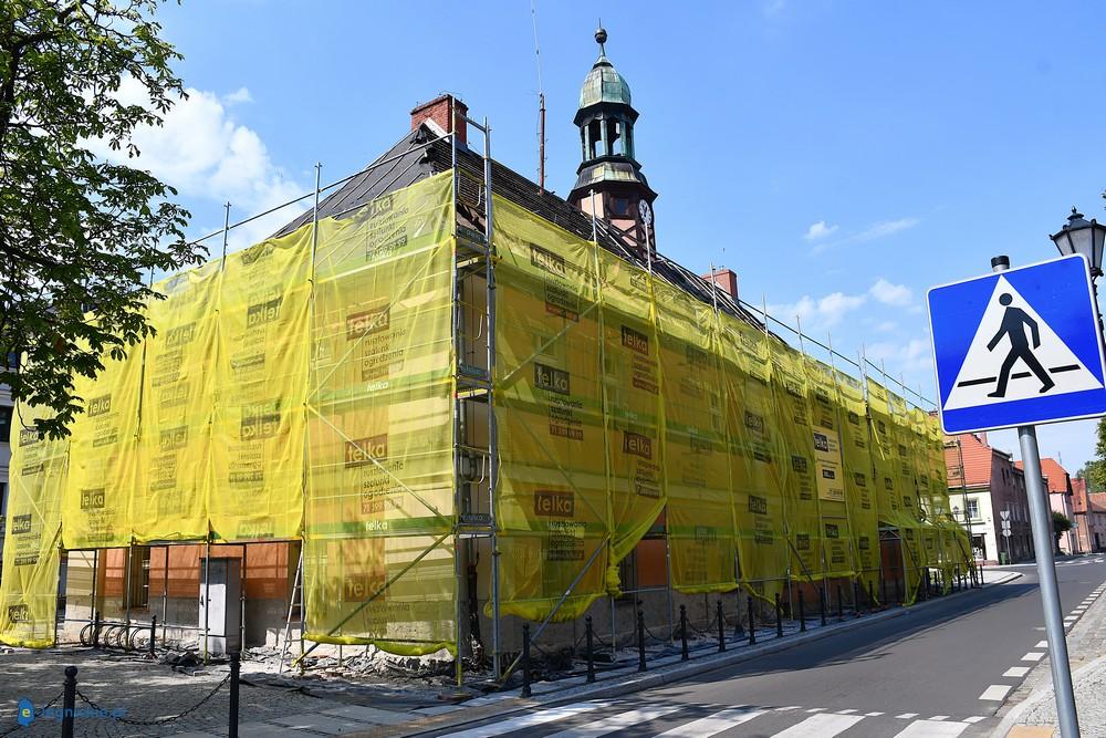 Trwa remont Ratusza (FOTO)
