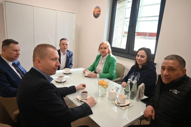 Rozmawiali o wężle autostradowym 