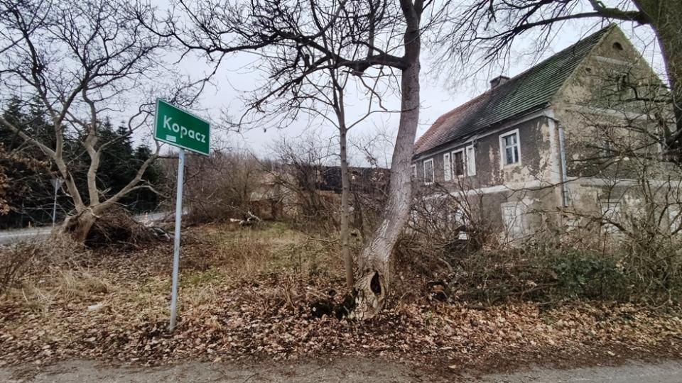 Ziemia na sprzedaż na końcu miasta