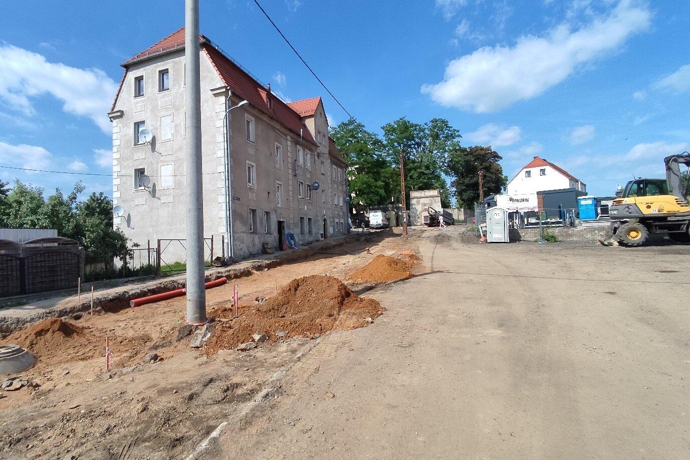 Trwa remont ulicy Cmentarnej