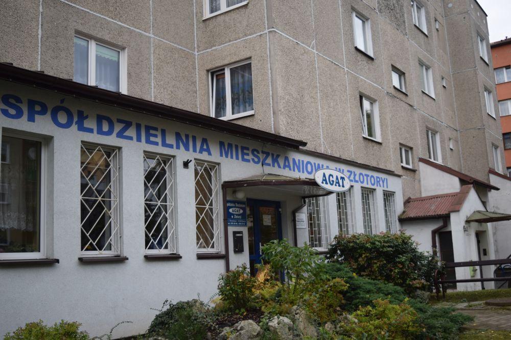 Chodnik nie bez problemów wyremontowany