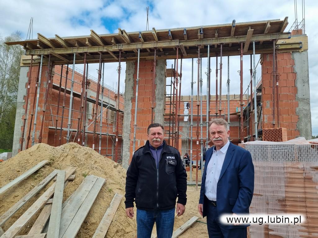 Remiza OSP w Szklarach Górnych rośnie jak na drożdżach