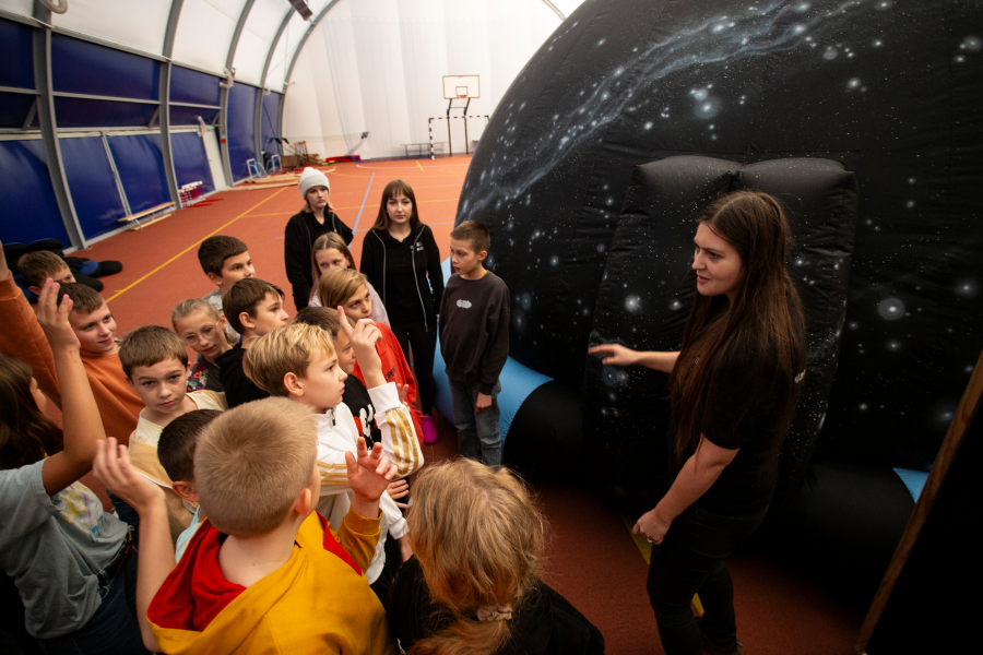 Mobilne planetarium Kopernika w Chojnowie 8 i 9 lipca