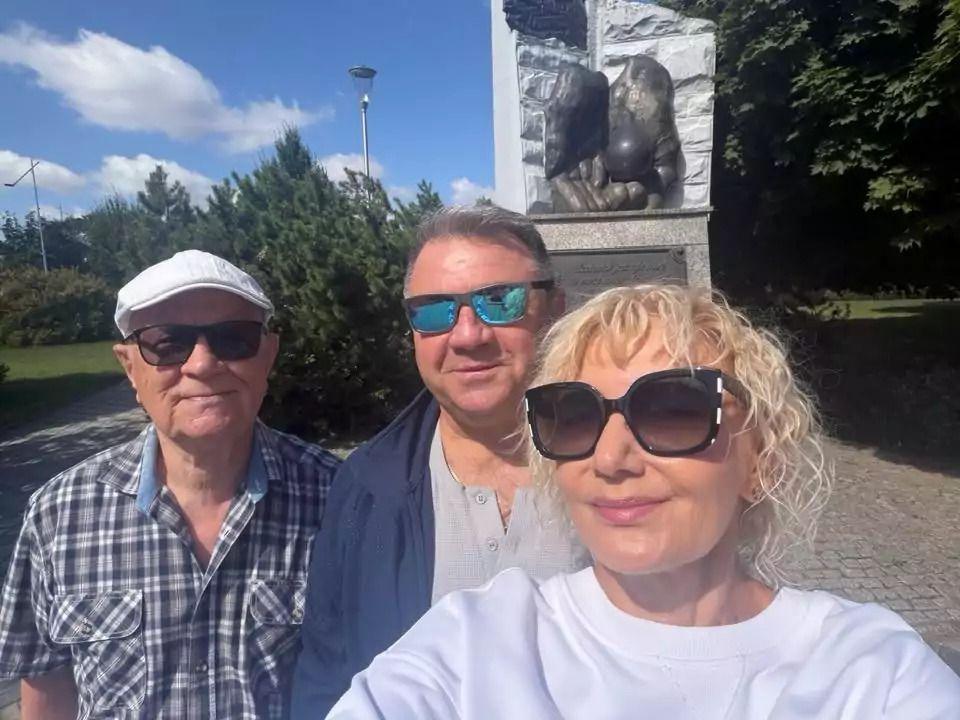 Długo wyczekiwany remont przy pomniku krwiodawców 