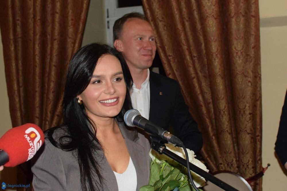 Czarne chmury nad A. Krzeszewską. Kołem ratunkowym M. Żmijewska?