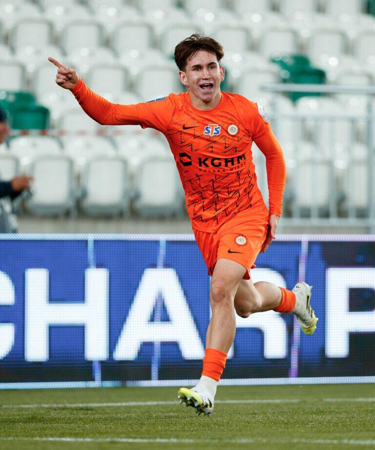 Miedziowi wiceliderem młodzieżowej klasyfikacji PZPN. Gra o duże pieniądze !