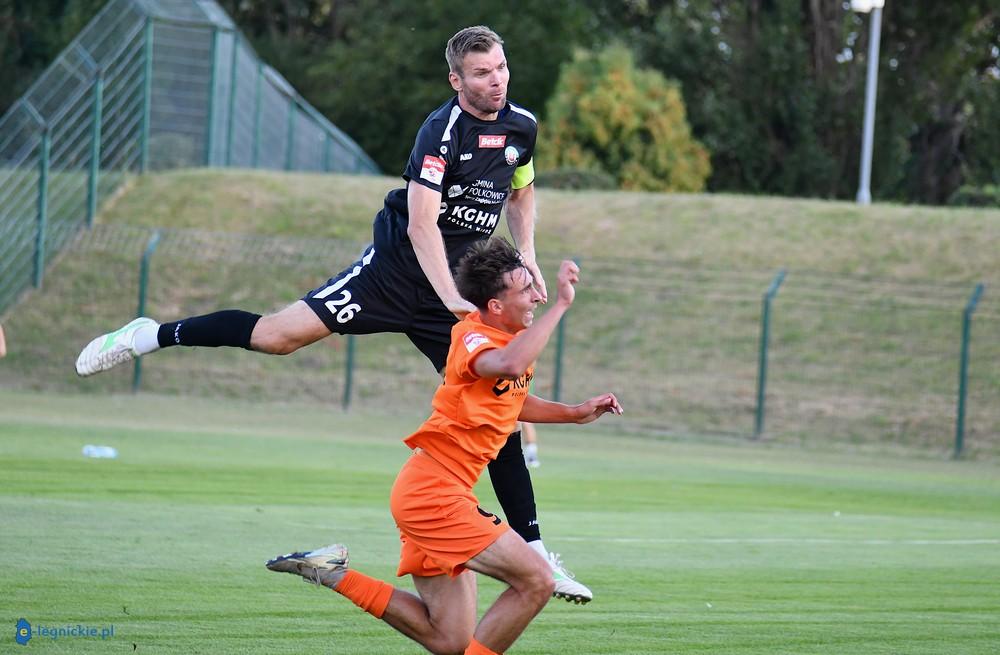 Derby Zagłębia Miedziowego hitem 21.kolejki Betclic 3 Ligi