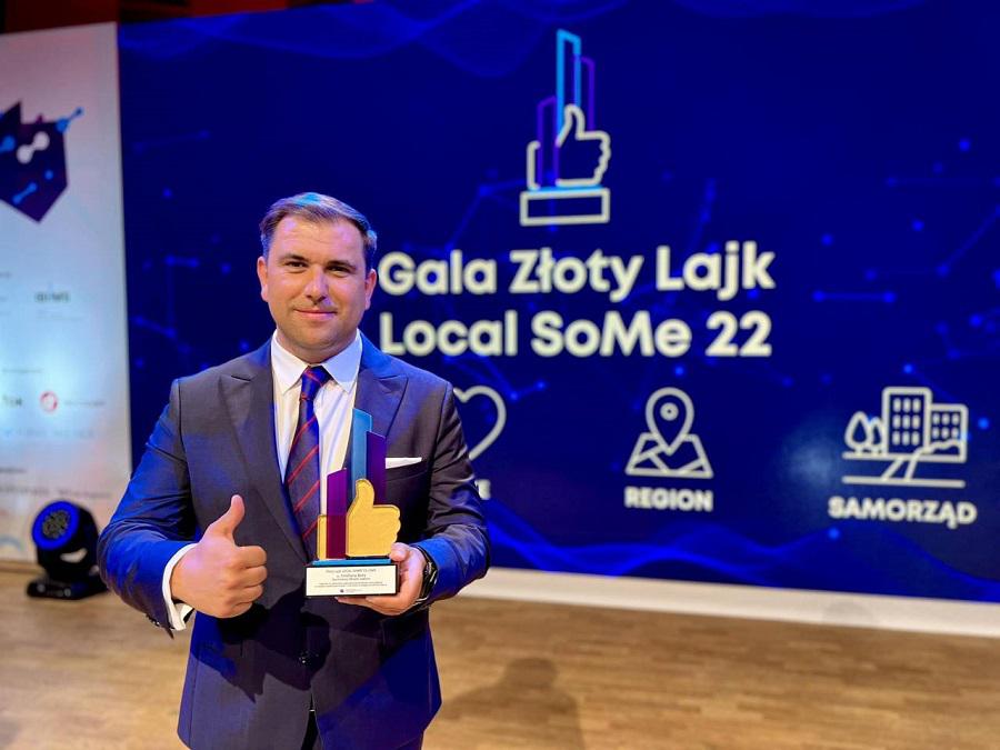 Złoty Lajk Local SoMe 22 dla burmistrza Jawora