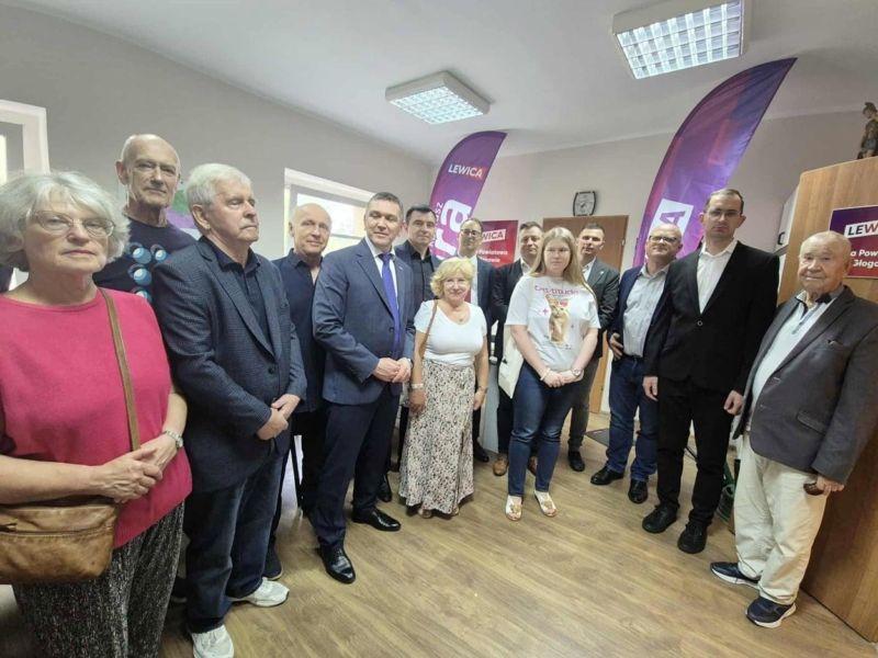 W Głogowie otwarto dziś biuro poselskie Arkadiusza Sikory z Lewicy