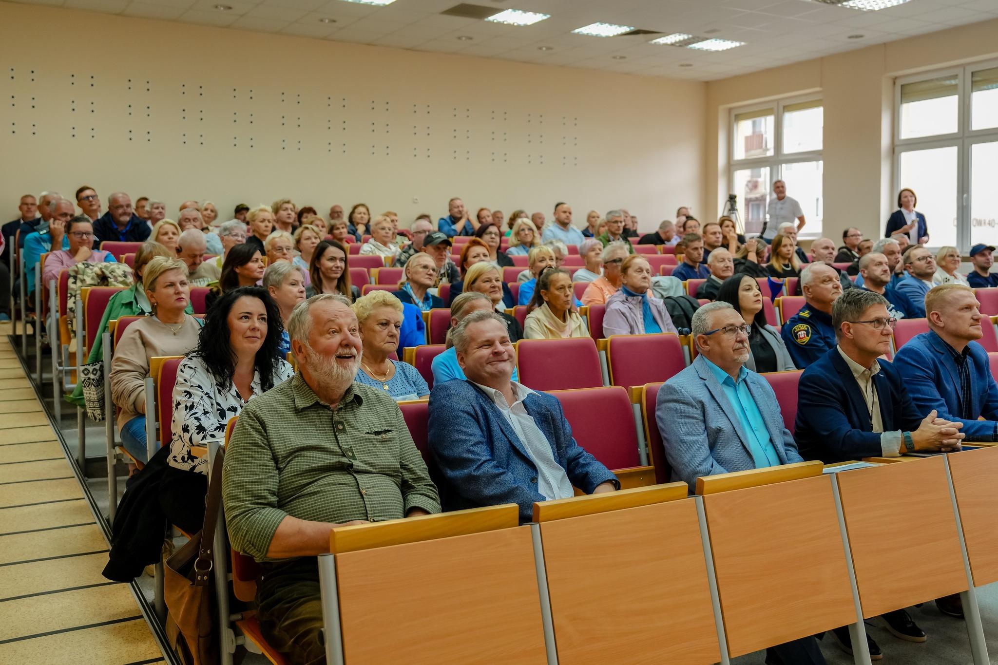  Wspólne, konstruktywne rozmowy o rozwoju gminy 