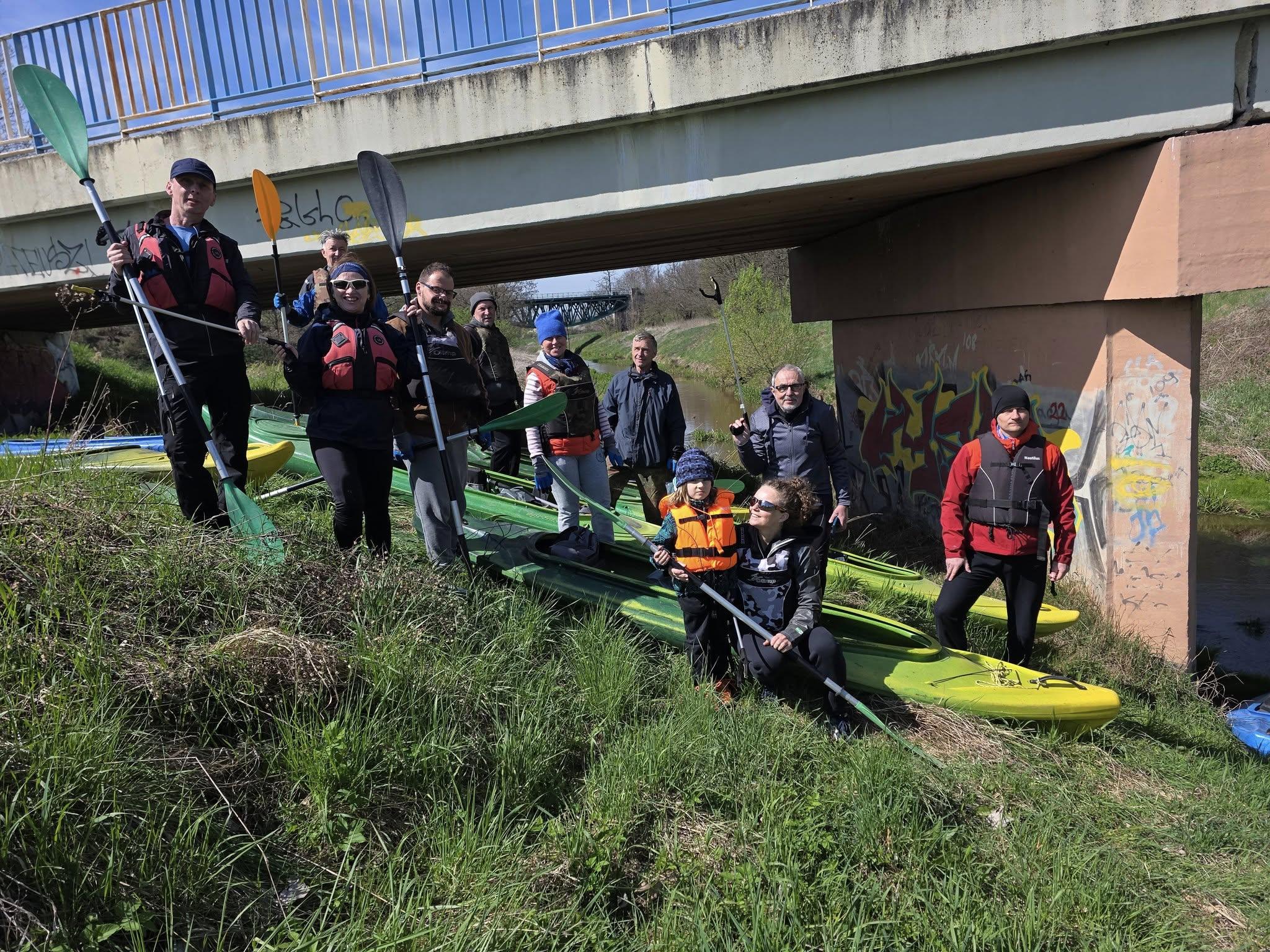 Posprzątali Kaczawę konkretnie a nie pijarowsko... A Wody Polskie?
