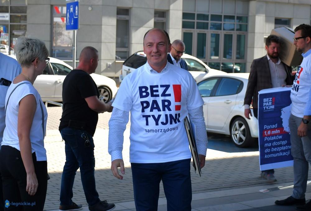 "Czarne owce" z Dolnego Śląska usunięte z szeregów Ogólnopolskiej Federacji „Bezpartyjni i Samorządowcy”. Wojna!