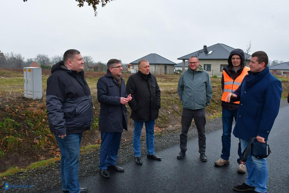 Wyremontowano drogi powiatowe w gminie Ruja (FOTO)