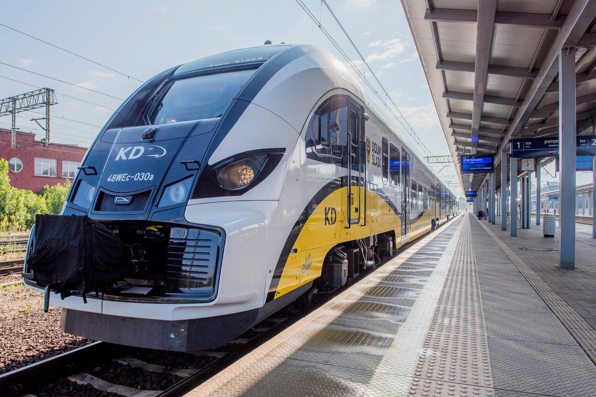 Wrocław Główny - Świnoujście 4h 58'. Takie cuda tylko z Kolejami Dolnośląskimi. KD Nadmorski wraca do gry