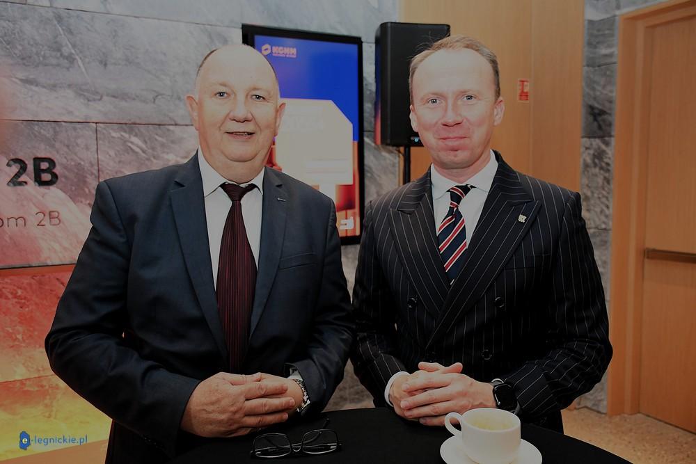 Maciej Kupaj w grze o przyszłość Huty Miedzi Legnica. Prezydent uczestniczył w prezentacji Strategii KGHM 2055+