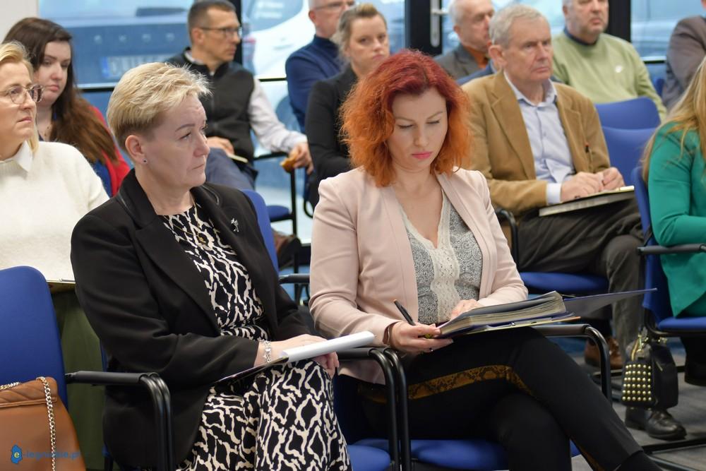 Dyskutowali o funduszach dla samorządów i biznesu z Unii Europejskiej (FOTO)