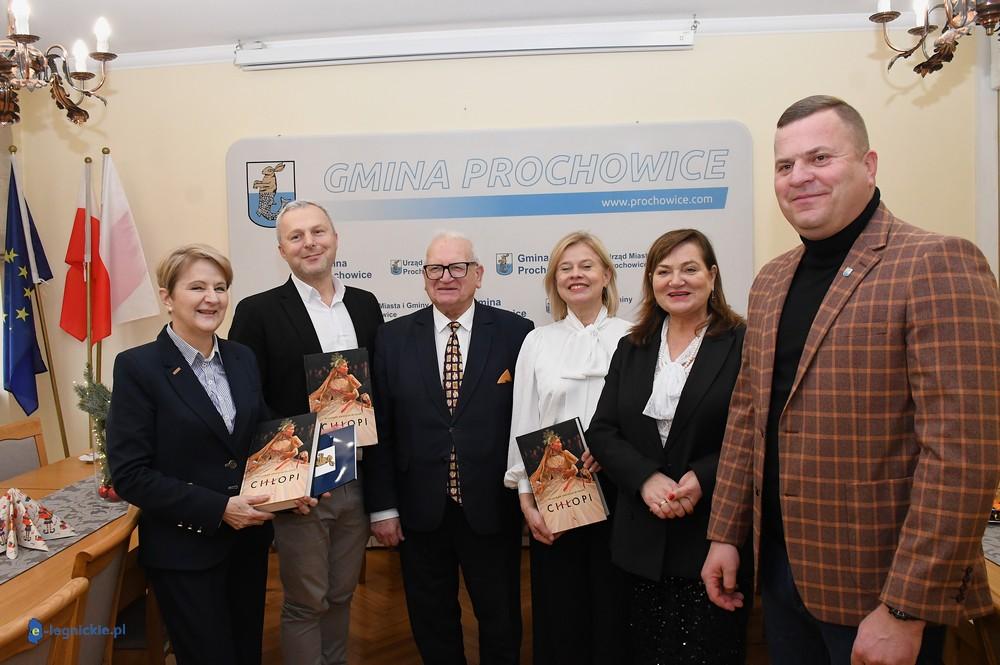 Minister B. Żelazowska z wizytą w Prochowicach (FOTO)