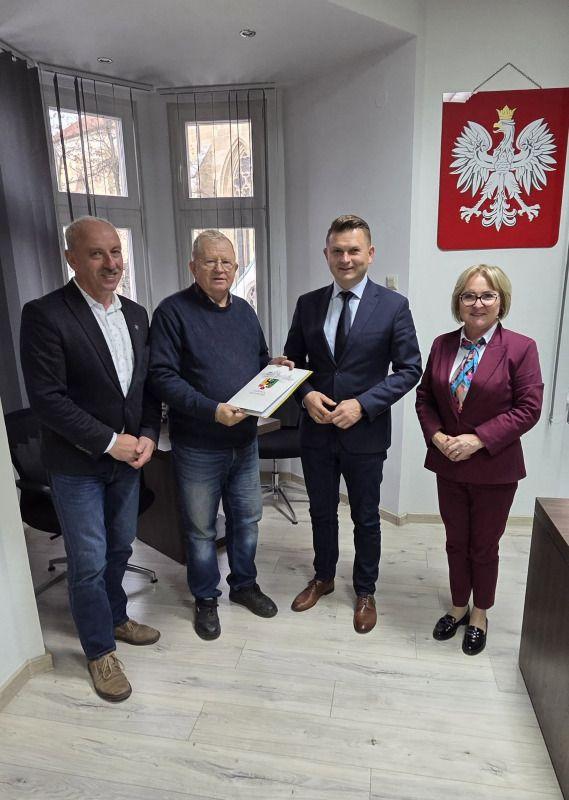 Trwa ofensywa drogowa powiatu złotoryjskiego