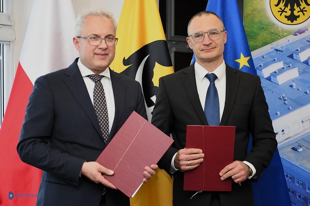 Chirurgia robotowa najnowszej generacji wkracza do legnickiego szpitala (FOTO)