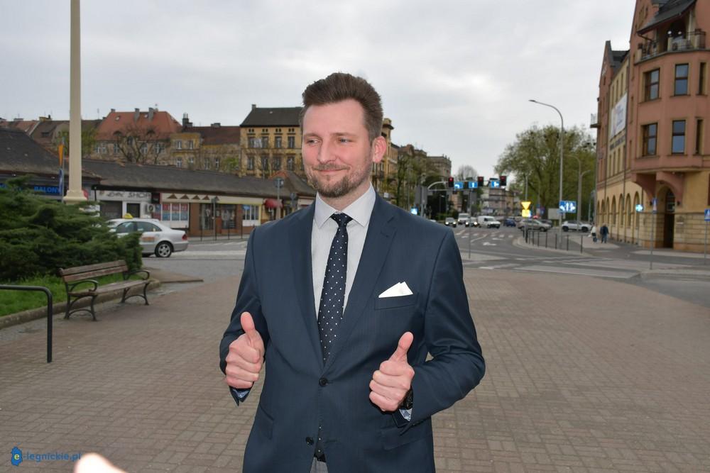 B. Rodak pozostanie bezstronny w wyborczej dogrywce (FOTO)
