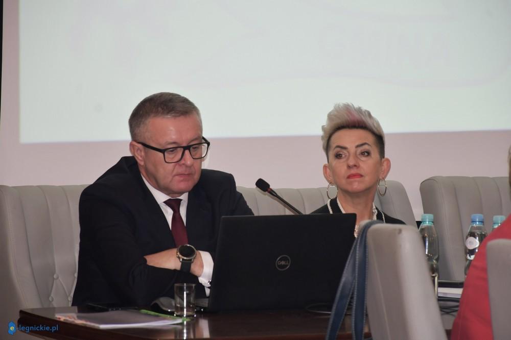 Proinwestycyjny budżet Męcinki przyjęty (FOTO)