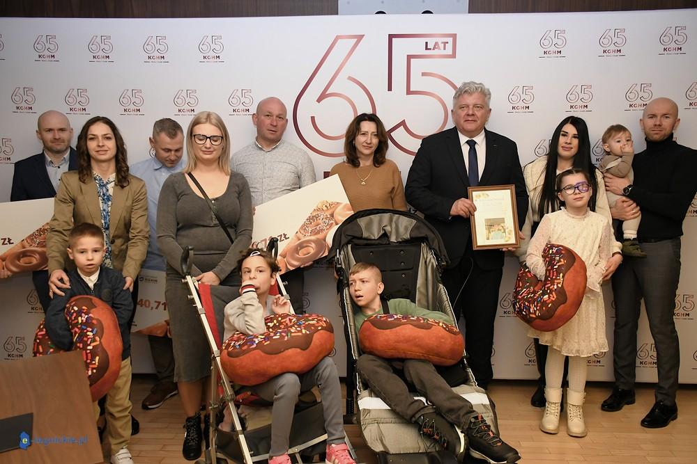 Szlachetny pączek KGHM na ratunek dzieciom(FOTO)