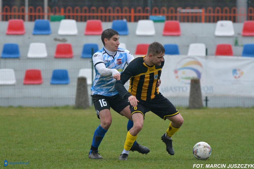 Strzelanina w B-klasie (FOTO)