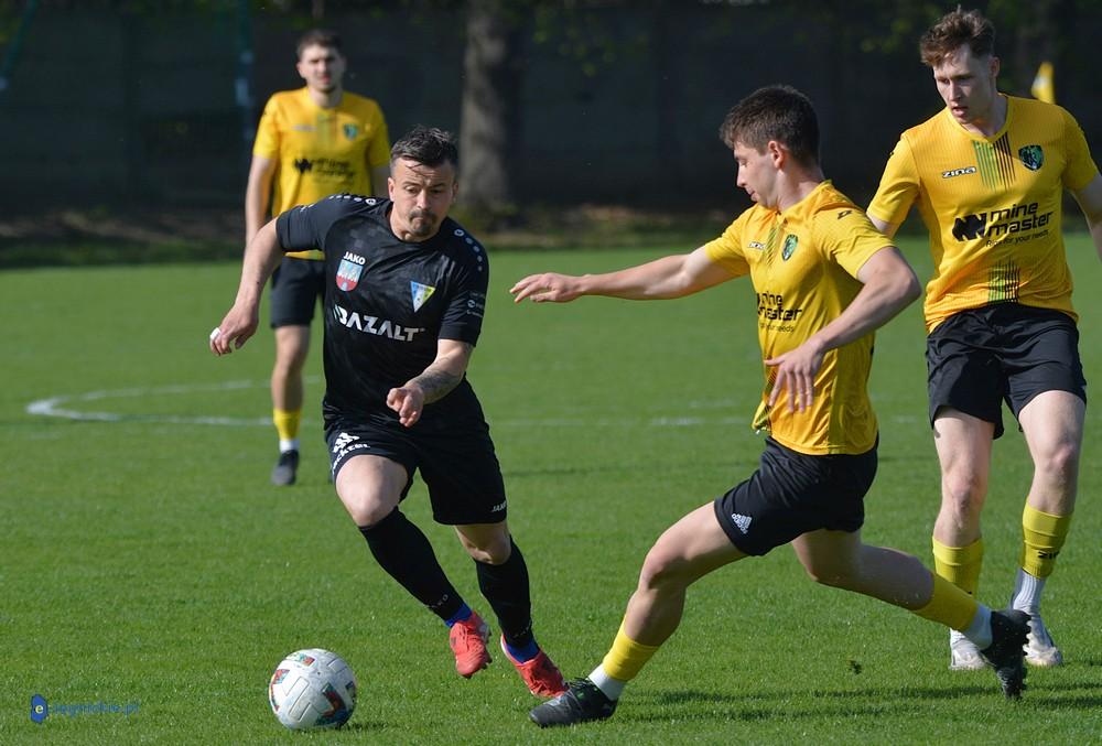 Górnik z wyprawy do Strzegomia wraca z punktem(FOTO)