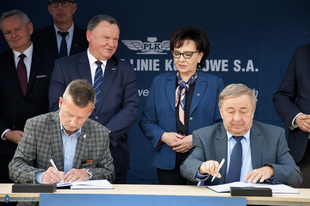 Kolej wraca do Złotoryi. P.Karwan "ojcem sukcesu" (FOTO)