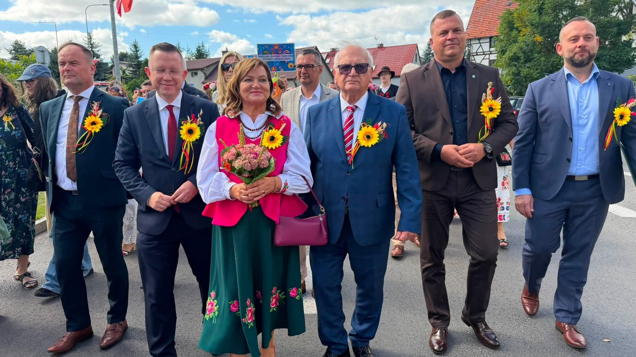Wielka układanka przed 2027 już ruszyła. KO razem z PSL? Czy raczej z Morawieckim?