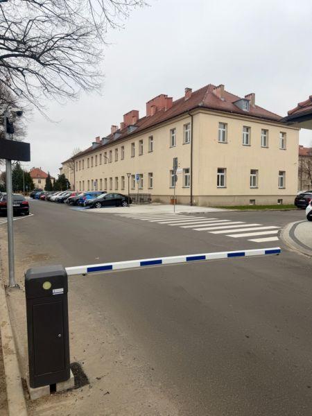 5 zł za godzinę budzi emocje! Mieszkańcy narzekają, szpital odpowiada
