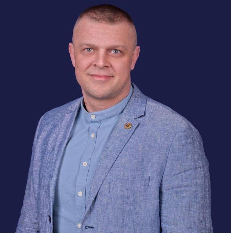 Tor do hobby horsingu za 25 tysięcy zamiast placu zabaw. Prezydent wyjaśnia...