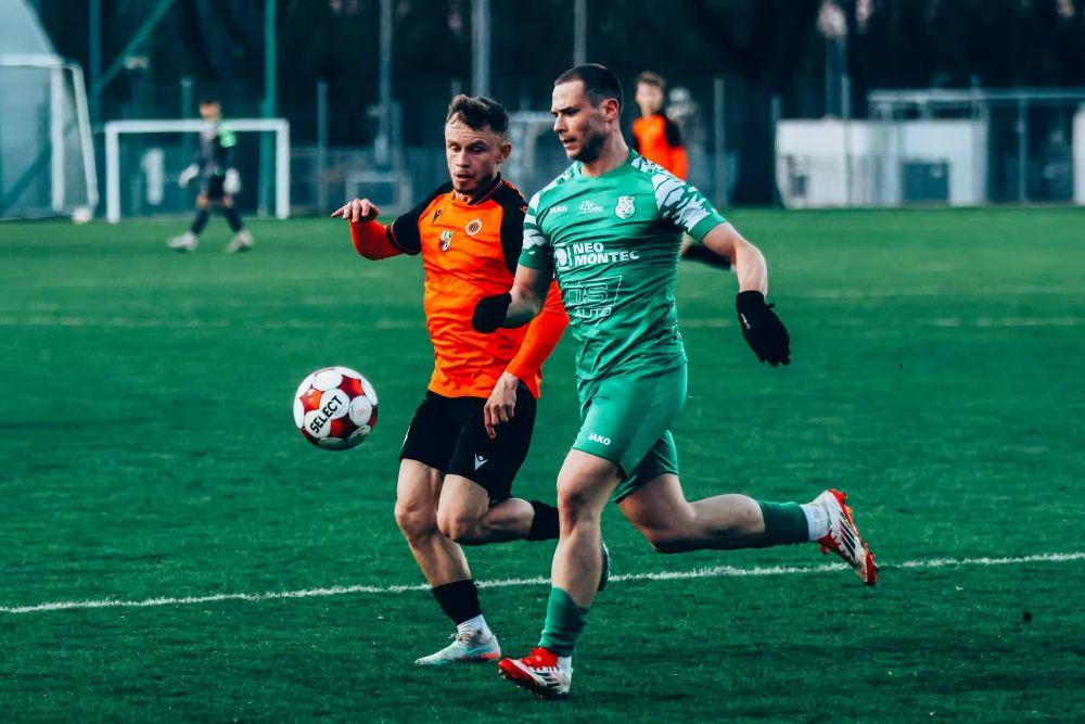 Iskra Księginice urwała punkty pogromcom Baryczy Sułów. Remis niedosytu !