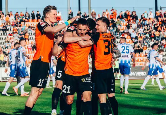 Chrobry nie rezygnuje z walki o ekstraklasę! A Stal bez trenera