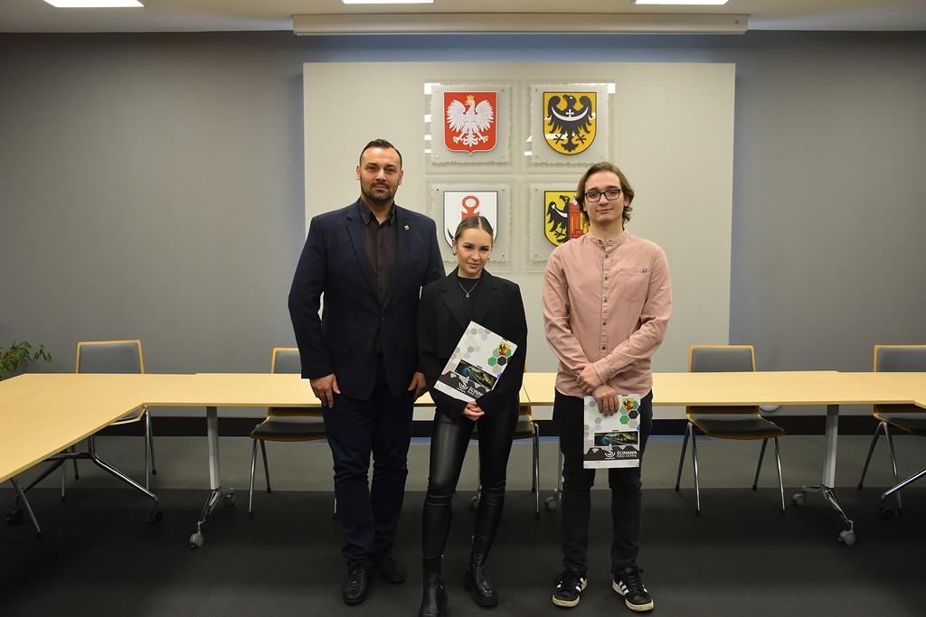 Stypendia samorządowe dla zdolnych studentów