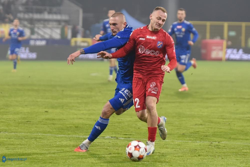 Miedź sforsowała Odrę (FOTO)