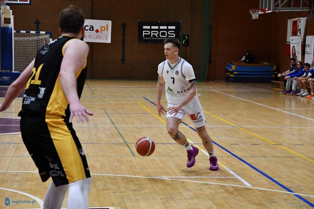 Basket o 2. ligę powalczy we Wrocławiu