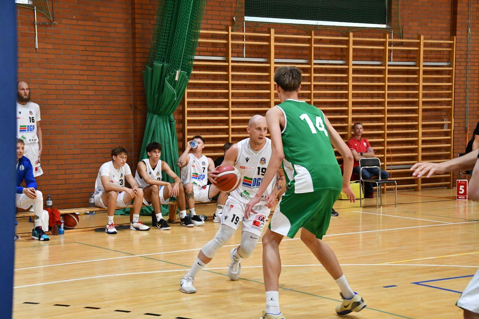 Basket Legnica zagrał w Pucharze DZKosz (FOTO)