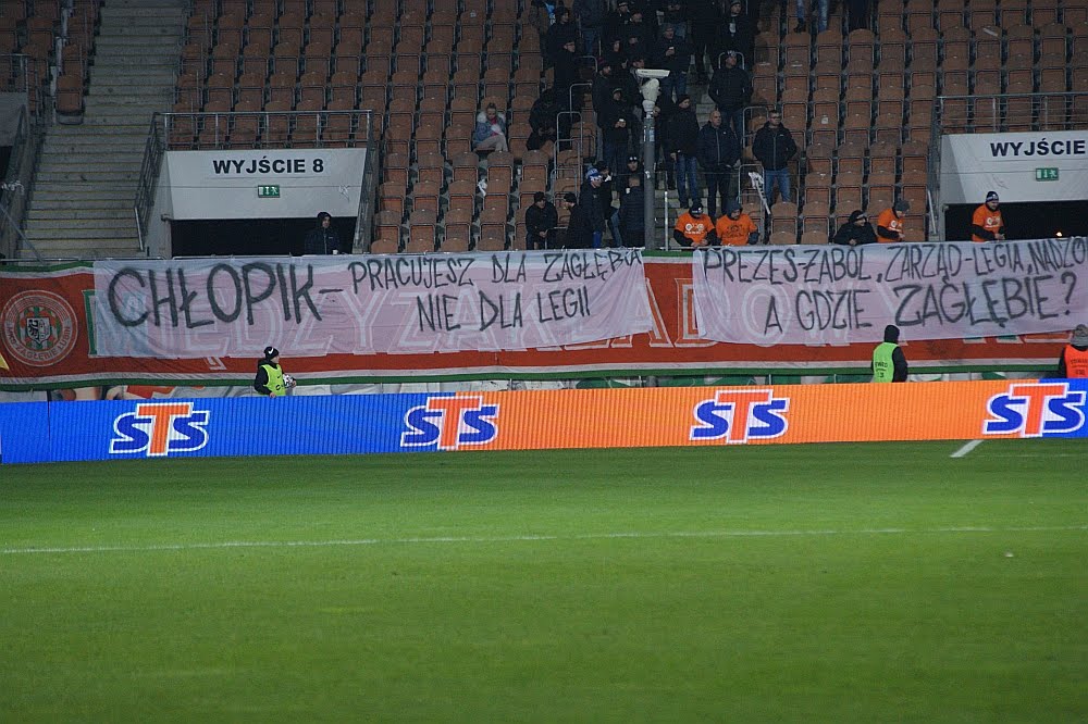 Kibice Zagłębia władzom klubu pokazali żółtą kartkę! KGHM wyciągnie wnioski?