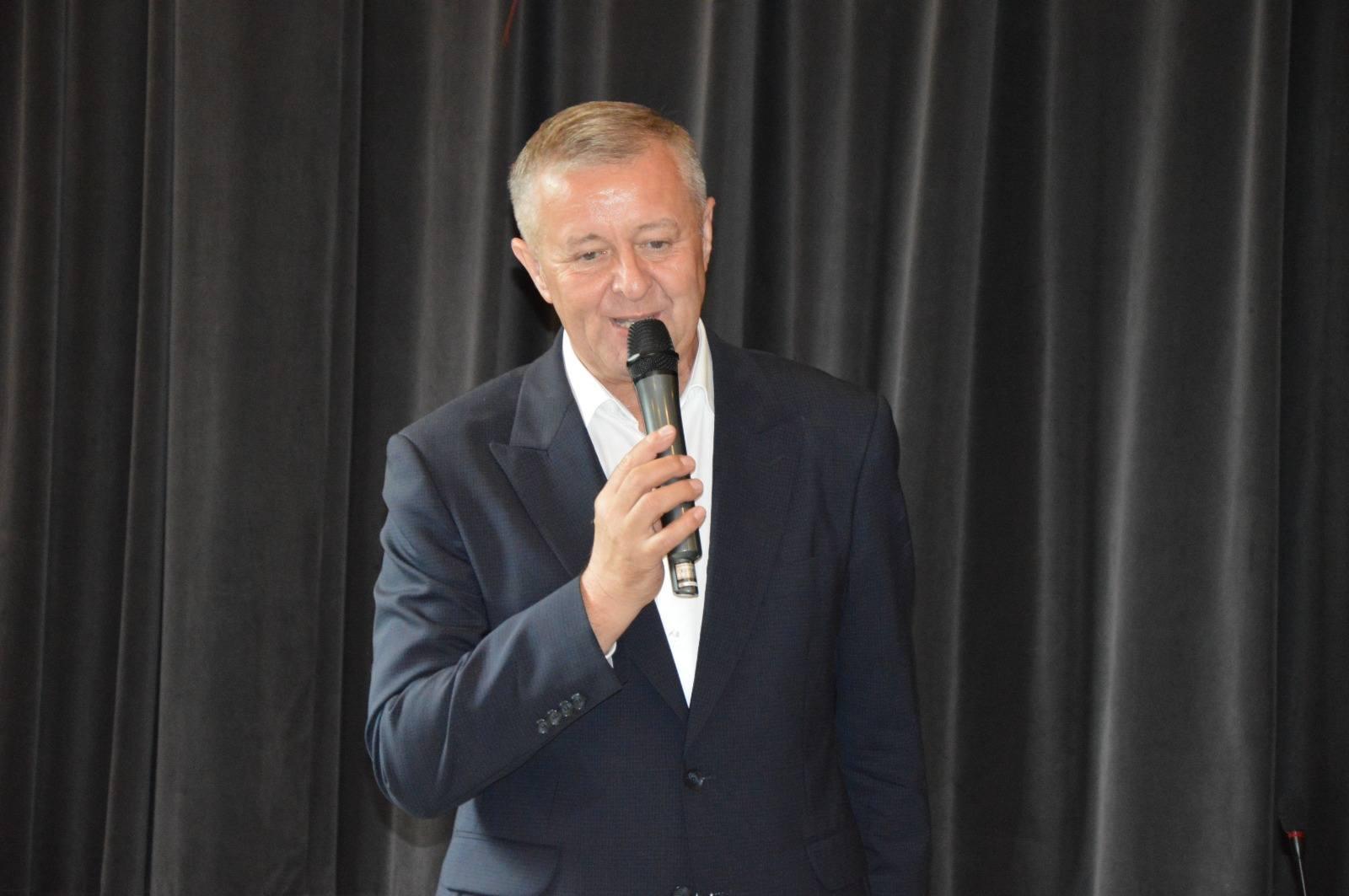 Jednogłośne absolutorium i wotum zaufania dla Wójta Gminy Męcinka