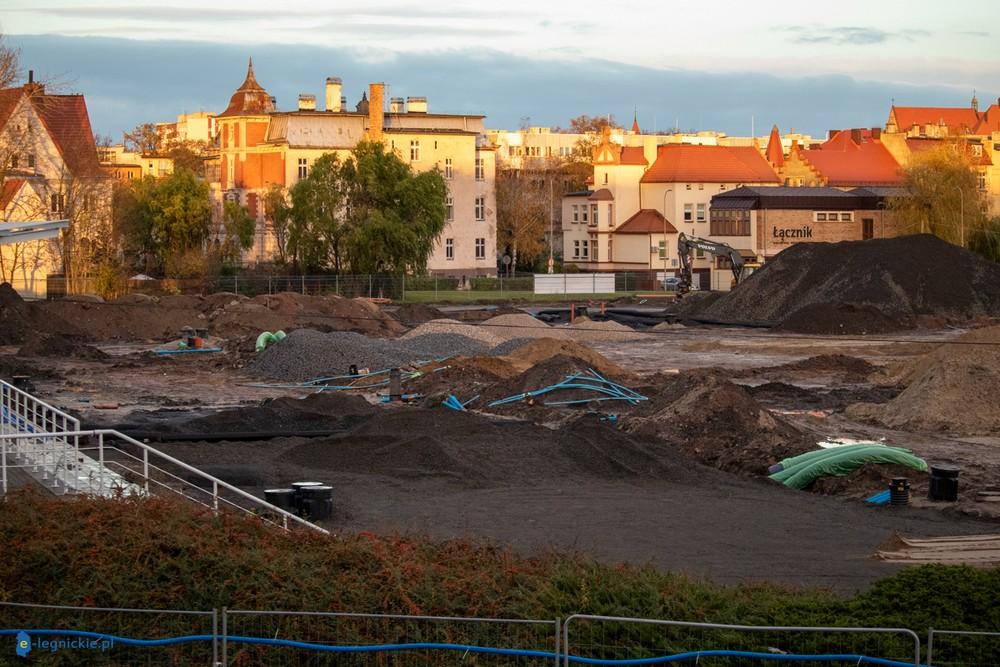 Trwa przebudowa stadionu lekkoatletycznego! (FOTO)