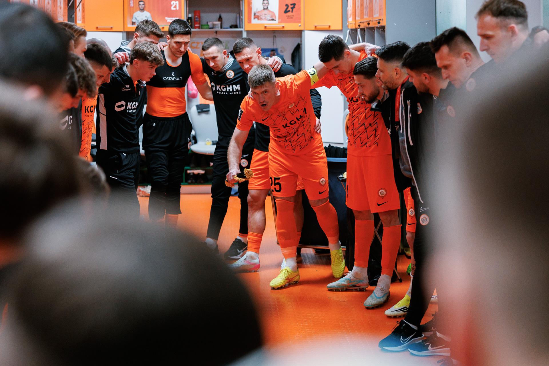 Wstydu nie było, punktów też nie ma. R.Adamski katem Miedziowych !