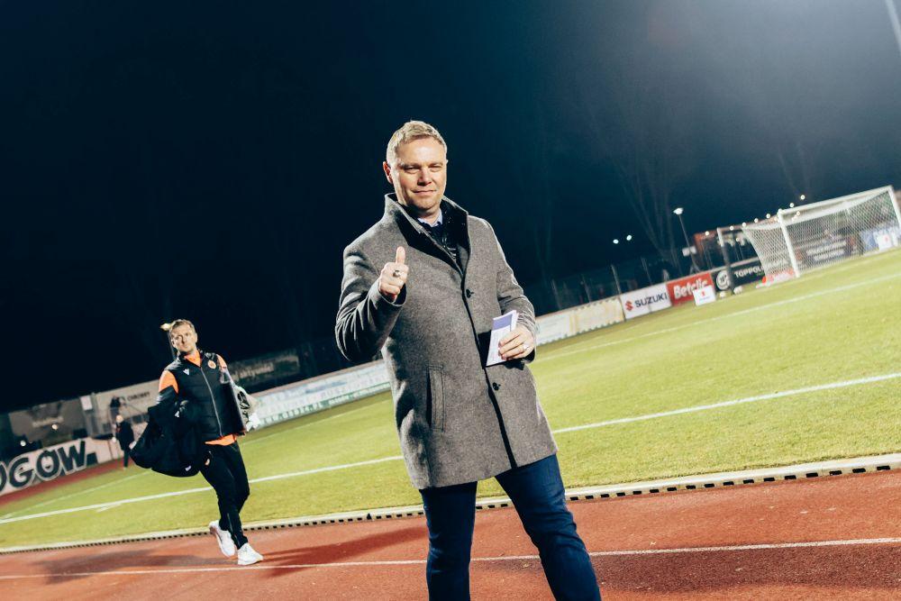Trener Łukasz Becella zostaje w Chrobrym!