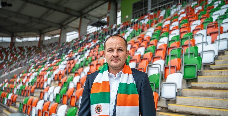 Dyrektor Wojciech Tomaszewski o planach pierwszej drużyny i Akademii