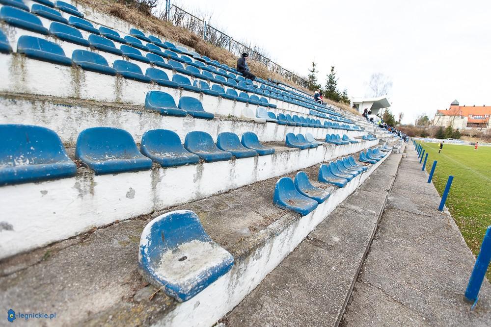 SOS dla stadionu (FOTO)