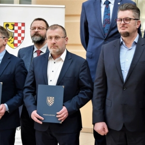 list-intencyjny-klastra-wodorowego-fot-zjak103