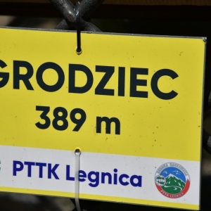 zamek-grodziec-lato0fot-zjak057