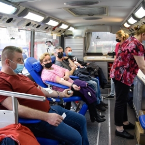 krwiobus-kunice-fot-bs037