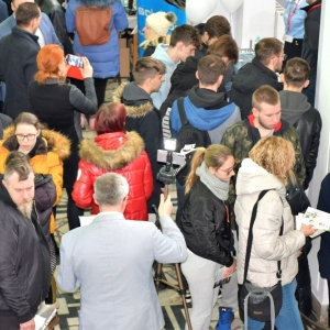 targi-pracy-zlotoryja-fot-zjak47